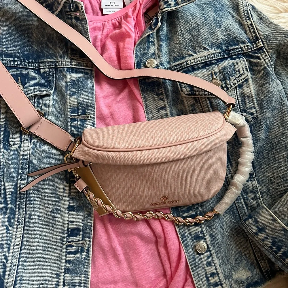 $258 Retail New! Michael Kors sling Messenger bag - Picture 5 of 16